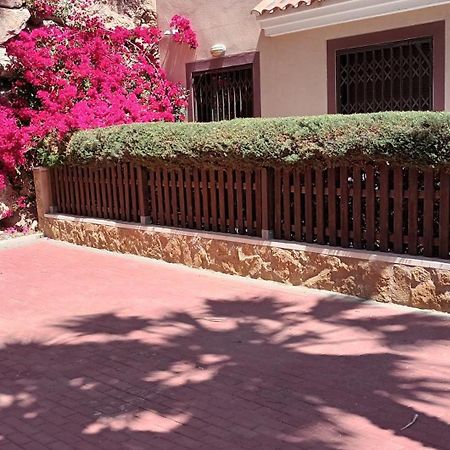 Apartamento Tranquilo Cerca De Buena Piscina Y Con Buen Aire Acondicionado Águilas Exterior photo